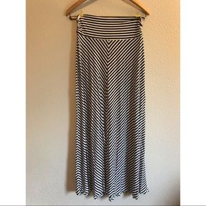 Merona Maxi Skirt black and white stripes